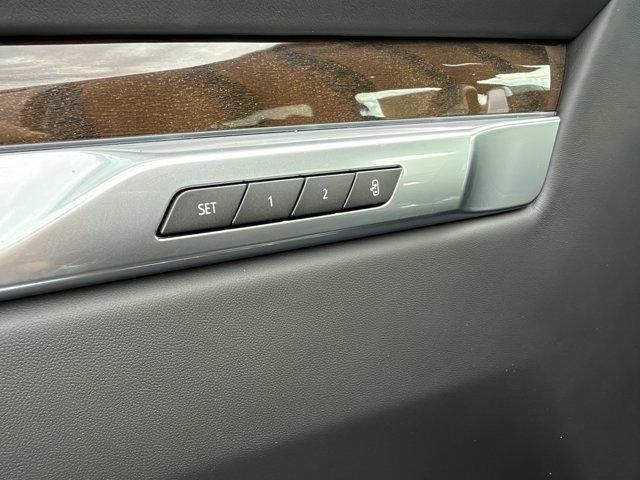 2027 Cadillac Escalade 4WD Platinum Sport