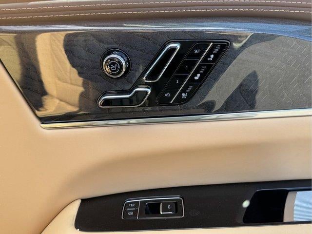 2025 Cadillac ESCALADE IQ AWD Sport 2