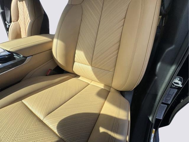 2025 Cadillac ESCALADE IQ AWD Sport 2