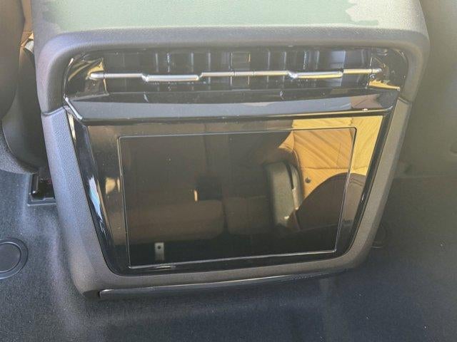 2025 Cadillac ESCALADE IQ AWD Sport 2