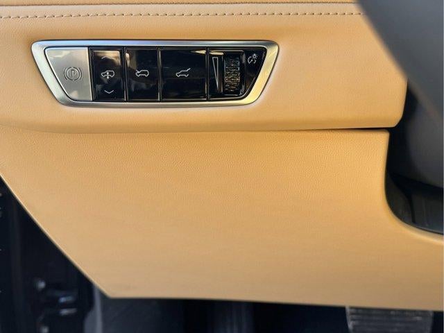 2025 Cadillac ESCALADE IQ AWD Sport 2