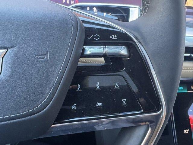 2025 Cadillac ESCALADE IQ AWD Sport 2