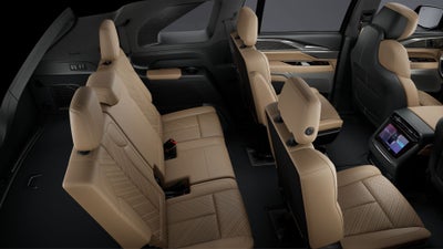 2025 Cadillac ESCALADE IQ AWD Sport 2