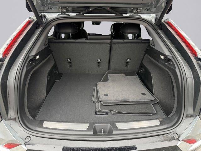 2026 Cadillac OPTIQ 4dr Luxury