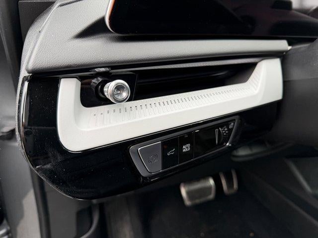 2026 Cadillac OPTIQ 4dr Luxury