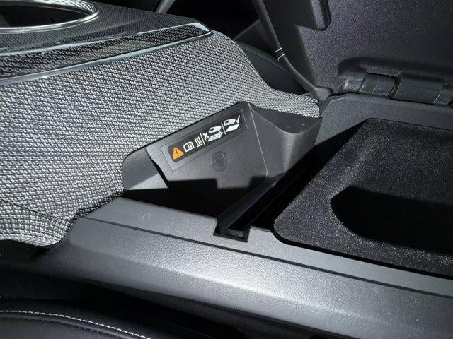 2026 Cadillac OPTIQ 4dr Luxury