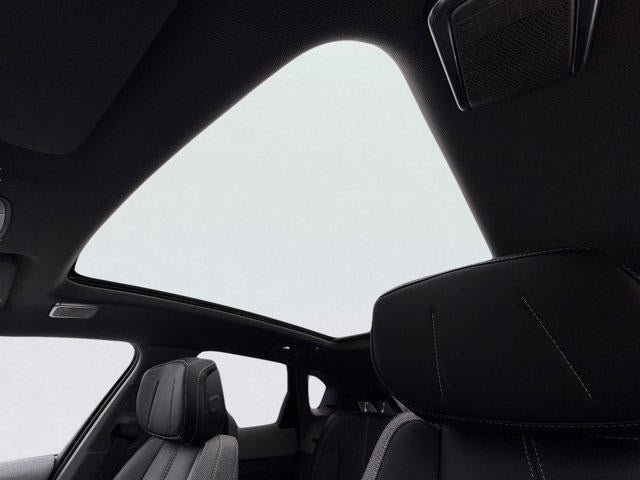 2026 Cadillac OPTIQ 4dr Luxury