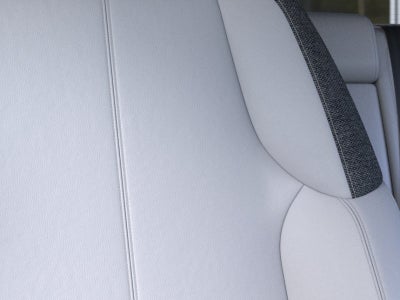 2026 Cadillac OPTIQ 4dr Luxury