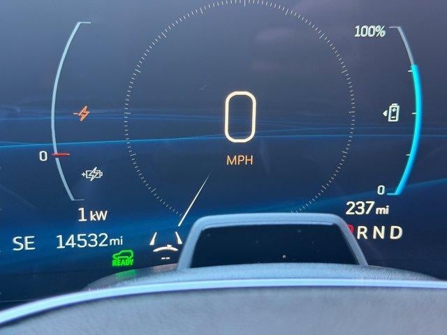 2025 Cadillac OPTIQ Luxury 2