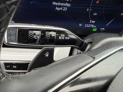 2025 Cadillac OPTIQ Luxury 2