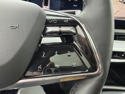 2025 Cadillac OPTIQ Luxury 2