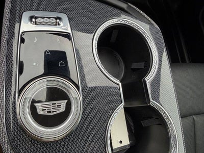 2025 Cadillac OPTIQ Luxury 2