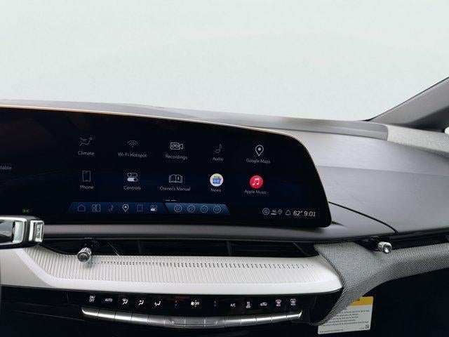 2027 Cadillac OPTIQ 4dr Sport