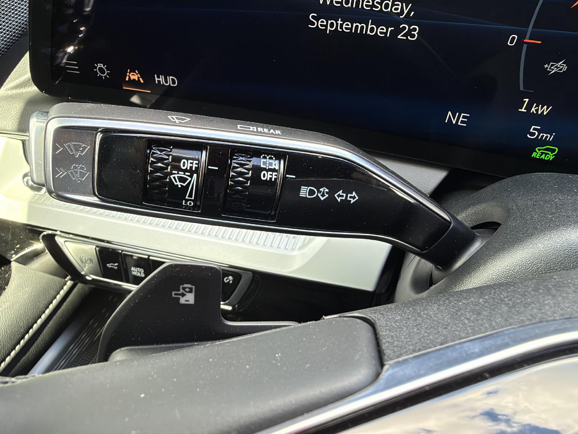 2027 Cadillac OPTIQ 4dr Premium Sport