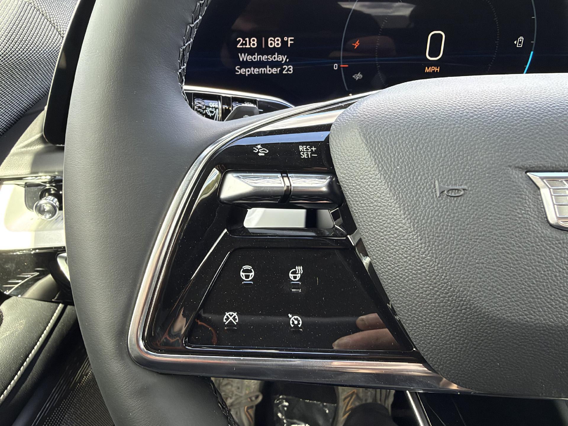 2027 Cadillac OPTIQ 4dr Premium Sport
