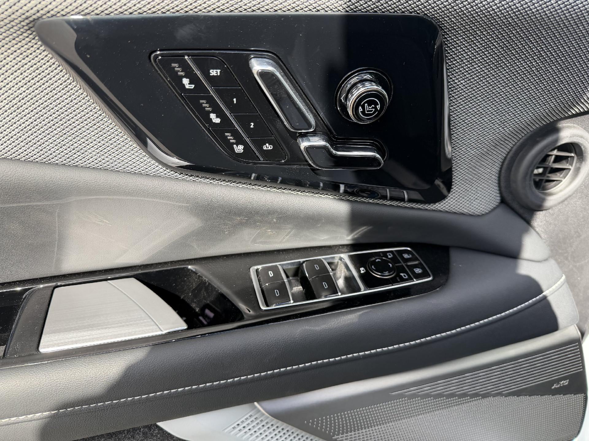 2027 Cadillac OPTIQ 4dr Premium Sport