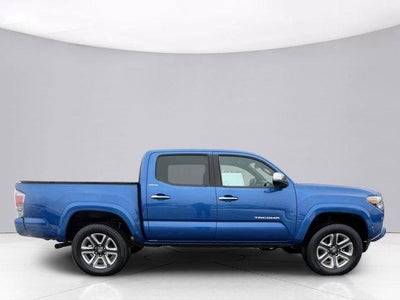 2018 Toyota Tacoma SR