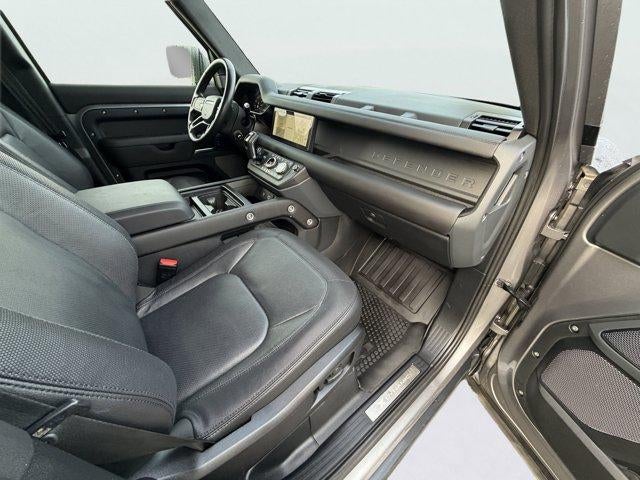 2024 Land Rover Defender X-Dynamic SE