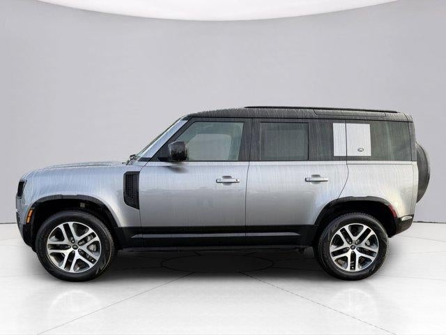 2024 Land Rover Defender X-Dynamic SE