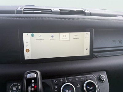 2024 Land Rover Defender X-Dynamic SE
