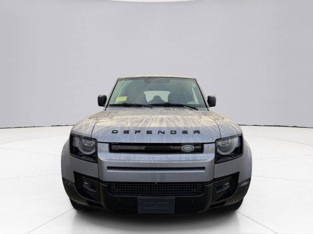 2024 Land Rover Defender X-Dynamic SE