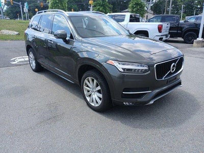 2018 Volvo XC90 Momentum