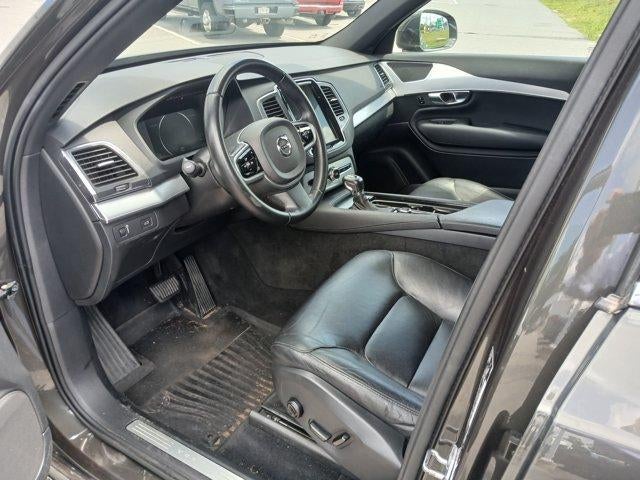 2018 Volvo XC90 Momentum